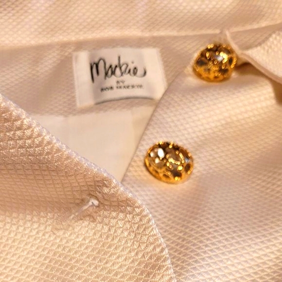 BOB MACKIE 2 Piece Cream Suit - Never Worn - Picture 9 of 11